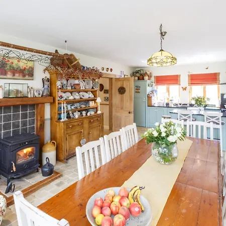 ベッド・アンド・ブレックファスト Cherrygarth *