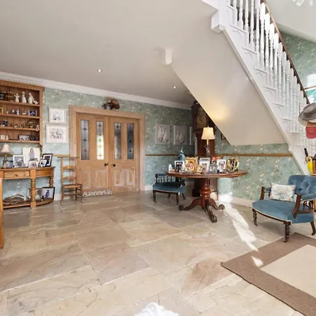 فندق مبيت وإفطار Cherrygarth White Hall